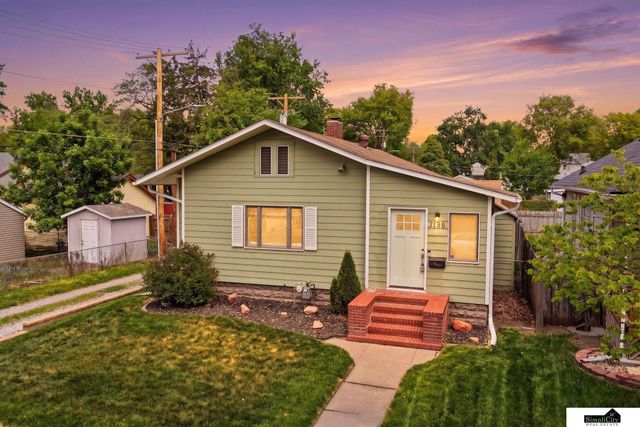 3126 E Street, Lincoln, NE 68510