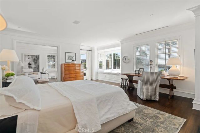 2411 Bayshore, Newport Beach, CA 92663