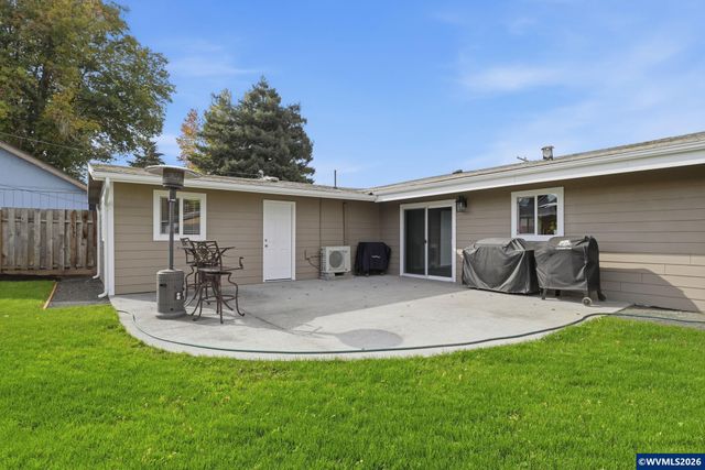1405 Shortridge St SE, Albany, OR 97322