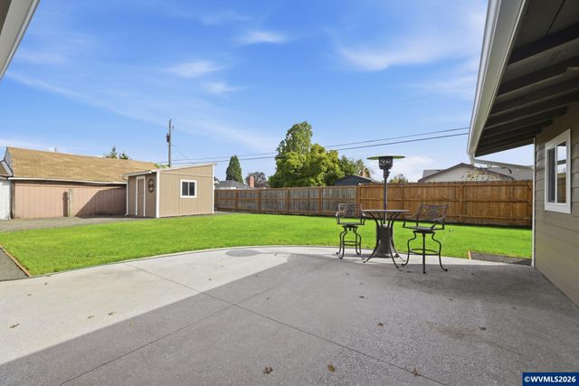 1405 Shortridge St SE, Albany, OR 97322