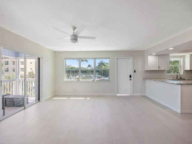 741 Hernando Street, Fort Pierce, FL 34949