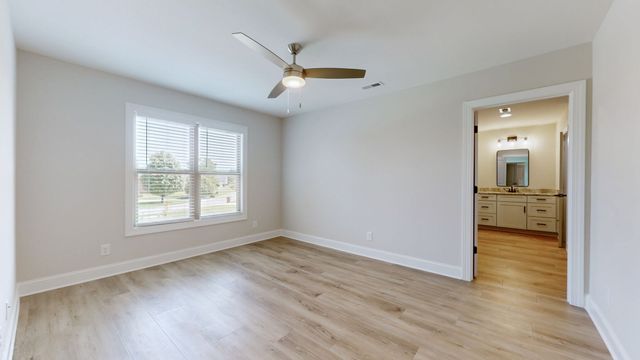 255 Ridgecrest Dr, Winchester, TN 37398