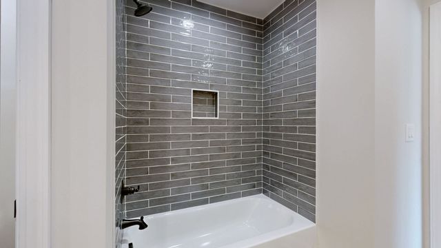 255 Ridgecrest Dr, Winchester, TN 37398