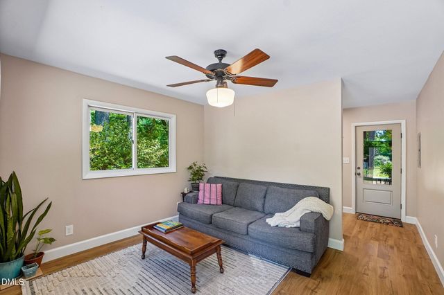 147 Windsor Circle, Chapel Hill, NC 27516