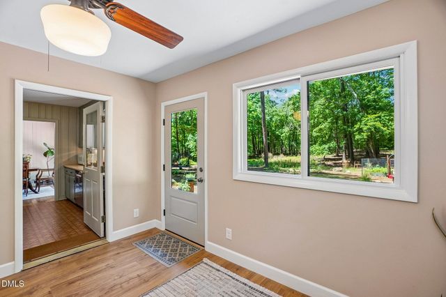 147 Windsor Circle, Chapel Hill, NC 27516