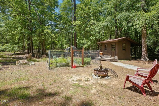 147 Windsor Circle, Chapel Hill, NC 27516