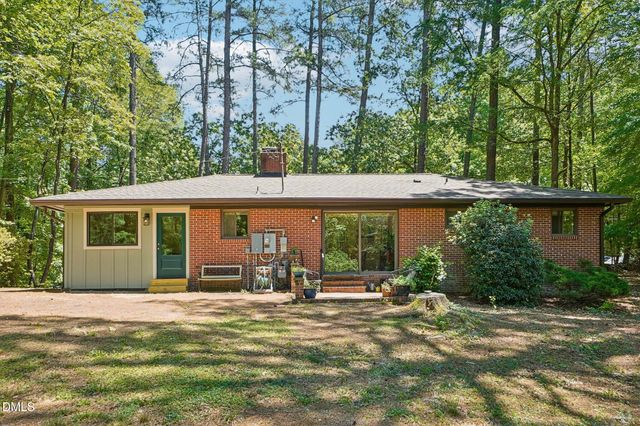 147 Windsor Circle, Chapel Hill, NC 27516
