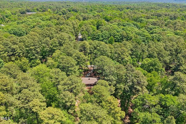 147 Windsor Circle, Chapel Hill, NC 27516