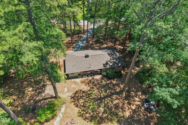 147 Windsor Circle, Chapel Hill, NC 27516