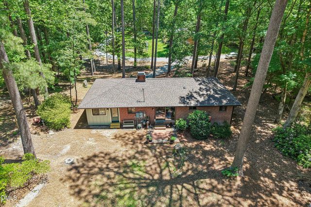 147 Windsor Circle, Chapel Hill, NC 27516