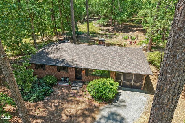 147 Windsor Circle, Chapel Hill, NC 27516
