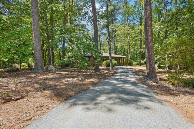 147 Windsor Circle, Chapel Hill, NC 27516