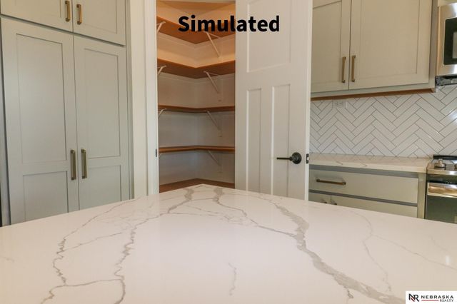 7217 NW 19th Street, Lincoln, NE 68521