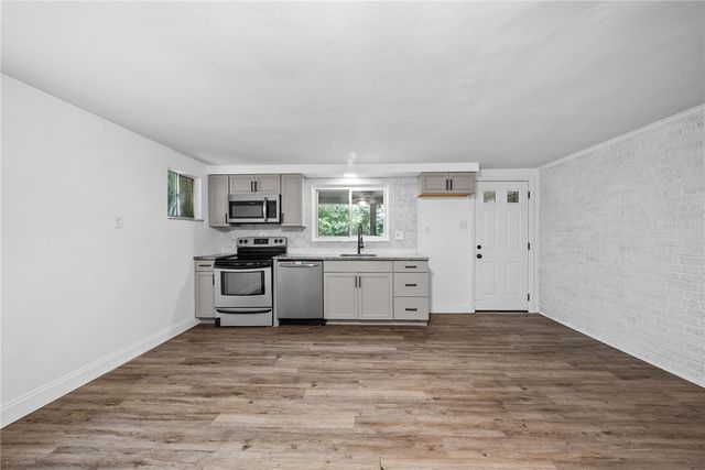 716 Darlington St, Carnegie, PA 15106