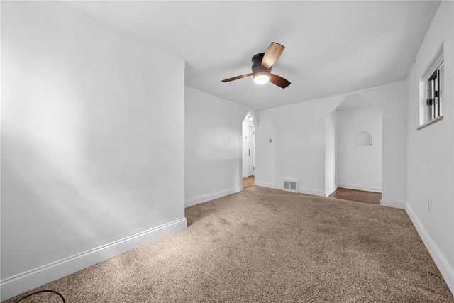 716 Darlington St, Carnegie, PA 15106