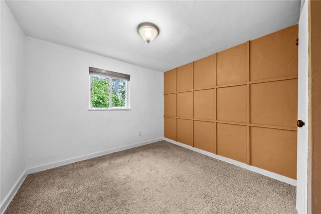 716 Darlington St, Carnegie, PA 15106
