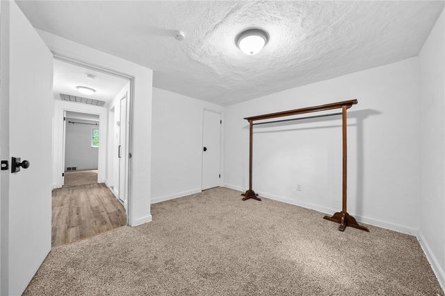 716 Darlington St, Carnegie, PA 15106