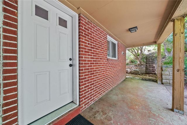 716 Darlington St, Carnegie, PA 15106