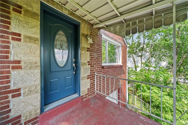 716 Darlington St, Carnegie, PA 15106