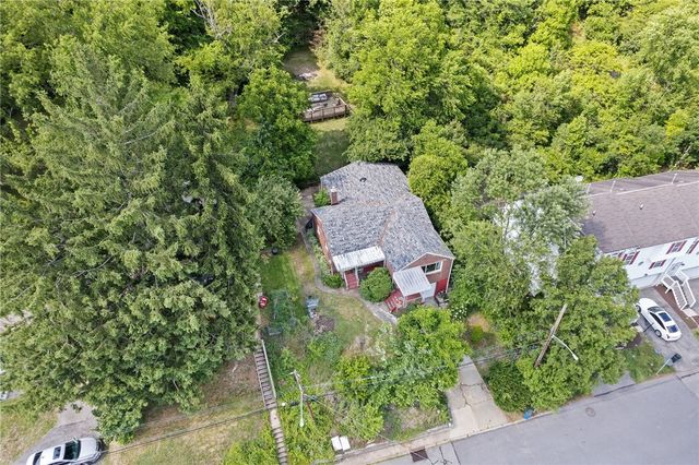 716 Darlington St, Carnegie, PA 15106