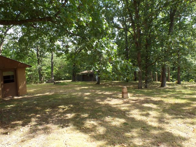 524 Shady Oak Lane, Reeds Spring, MO 65737