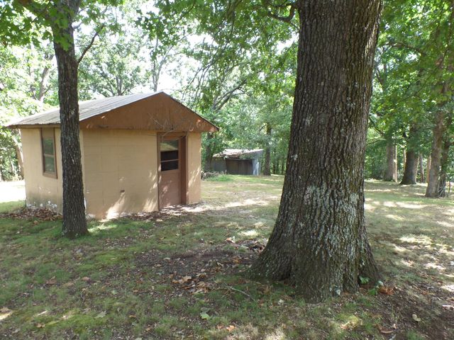 524 Shady Oak Lane, Reeds Spring, MO 65737