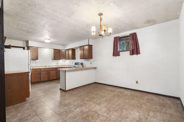 524 Shady Oak Lane, Reeds Spring, MO 65737