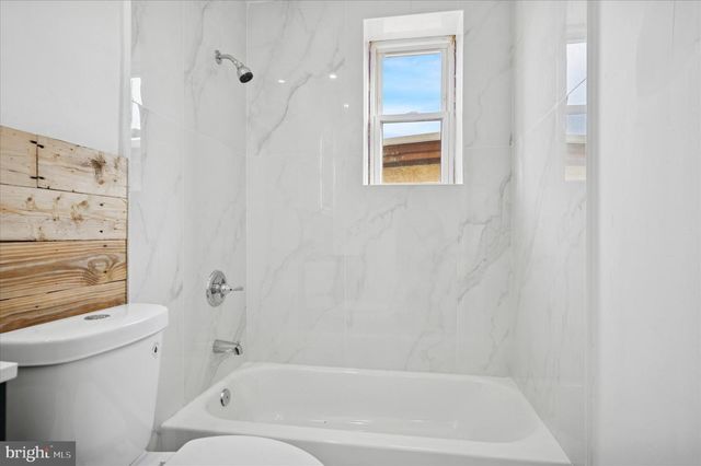 1828 S VOGDES ST, Philadelphia, PA 19143