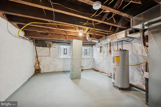 1828 S VOGDES ST, Philadelphia, PA 19143