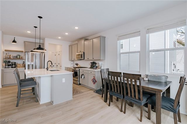 543 S. Rhodes Avenue, Akron, OH 44307