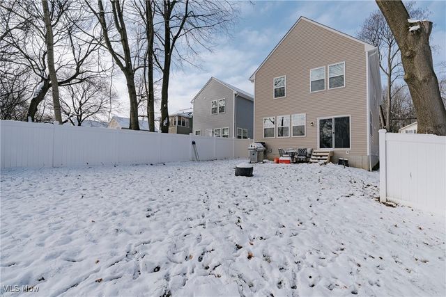 543 S. Rhodes Avenue, Akron, OH 44307