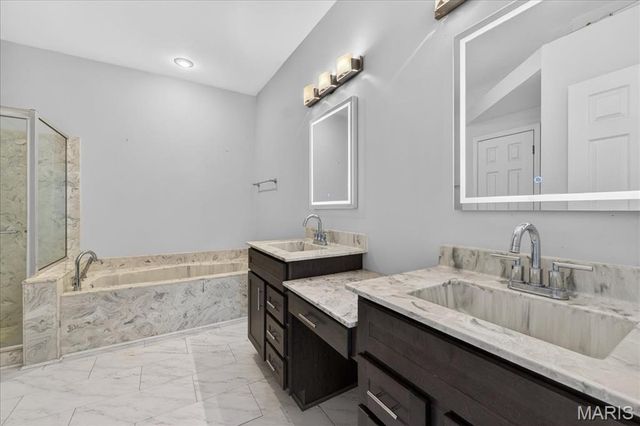 1919 White Birch Lane, Belleville, IL 62226