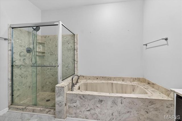 1919 White Birch Lane, Belleville, IL 62226