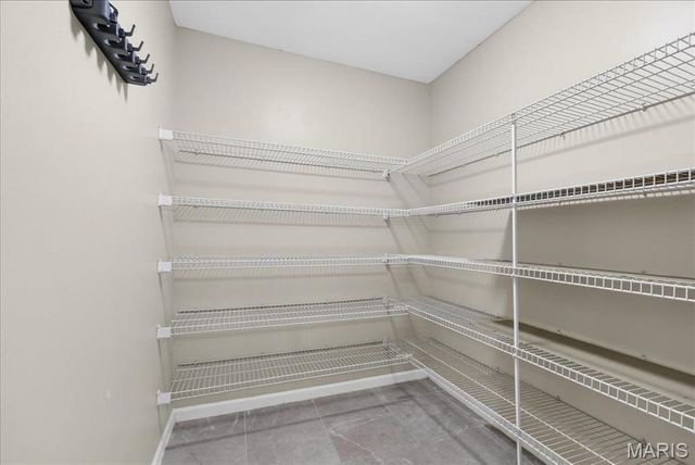 1919 White Birch Lane, Belleville, IL 62226