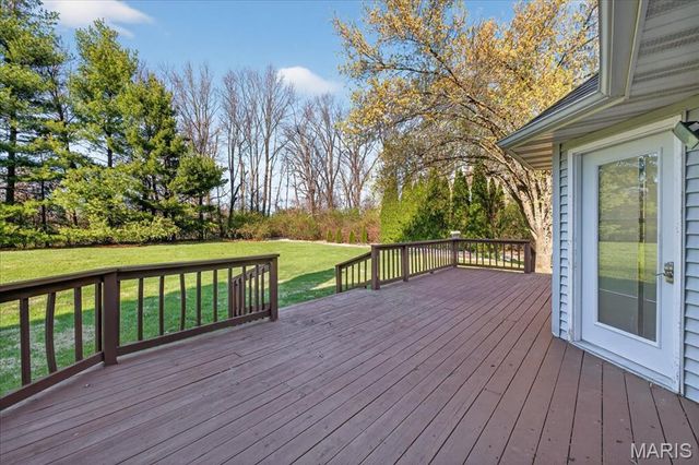 1919 White Birch Lane, Belleville, IL 62226