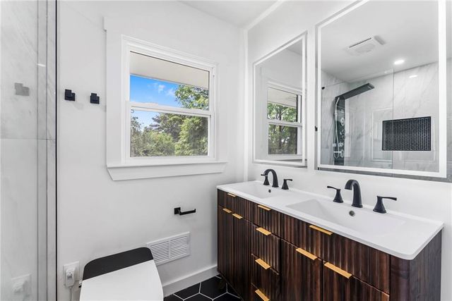 2191 Tilson Circle, Decatur, GA 30032
