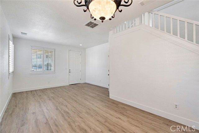 692 Blueberry, Madera, CA 93638