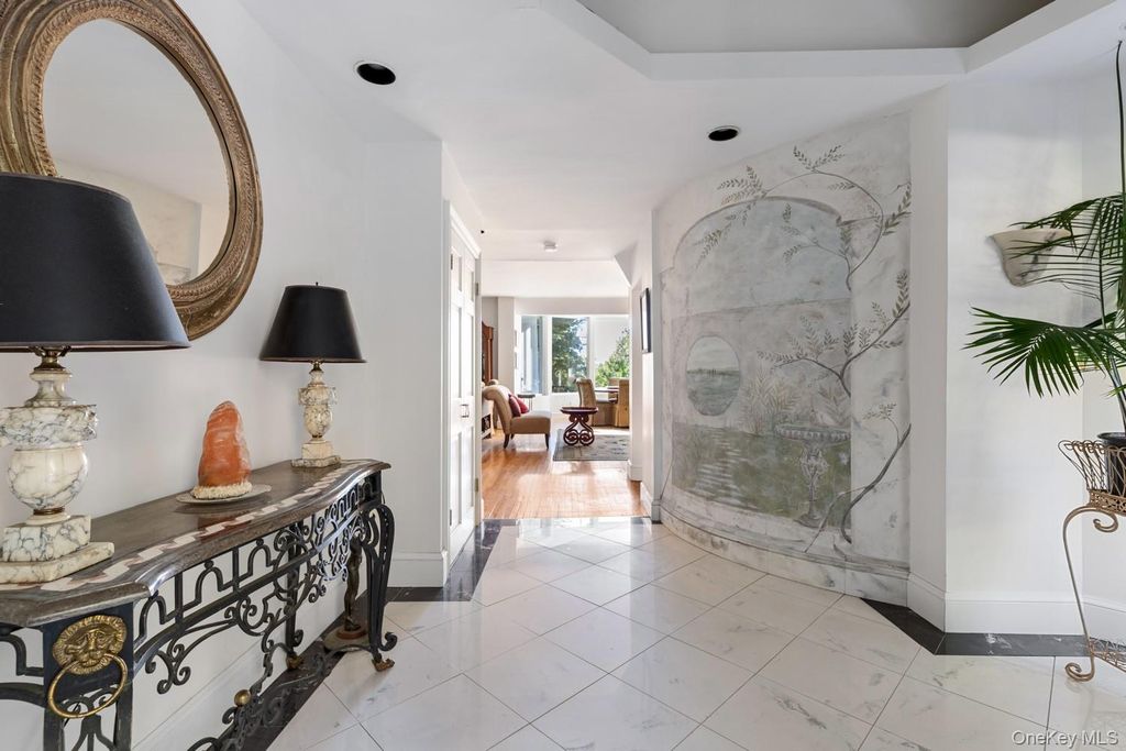 6 Arbutus Path, Port Jefferson, NY 11777 — photo 3