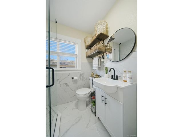 1960 S Franklin St, Denver, CO 80210