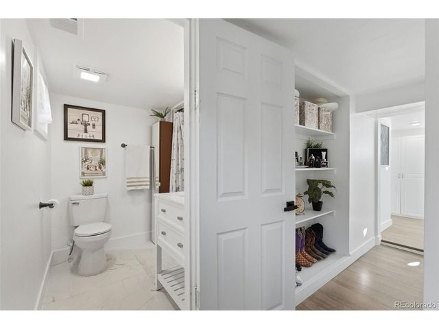 1960 S Franklin St, Denver, CO 80210