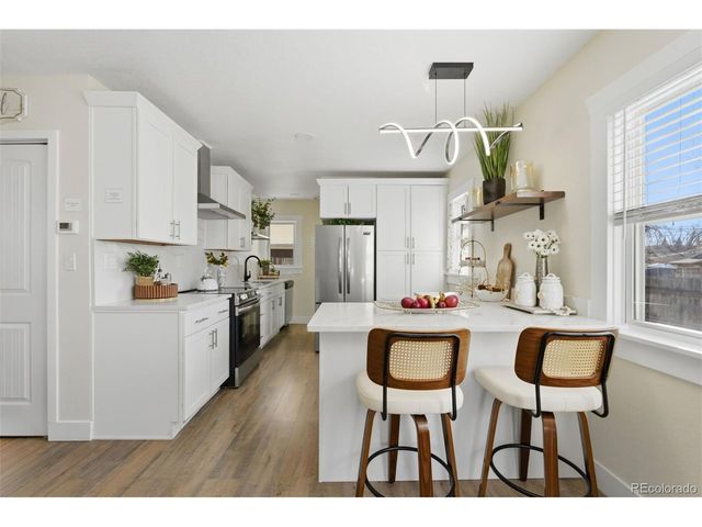 1960 S Franklin St, Denver, CO 80210