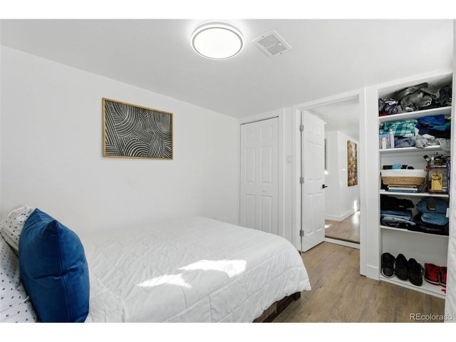 1960 S Franklin St, Denver, CO 80210