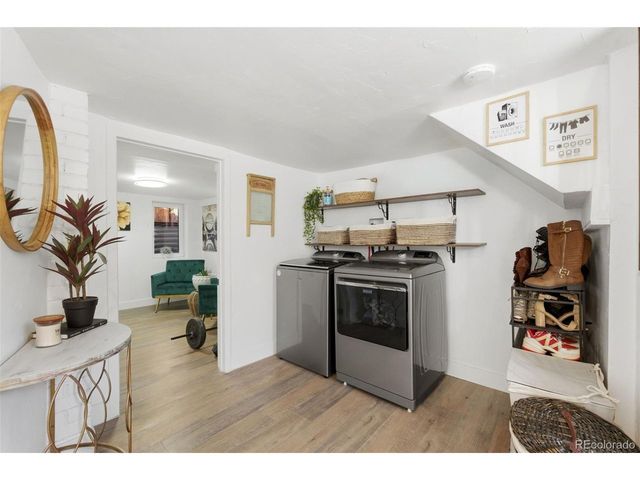 1960 S Franklin St, Denver, CO 80210