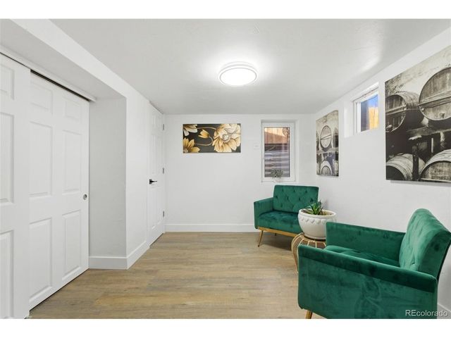 1960 S Franklin St, Denver, CO 80210