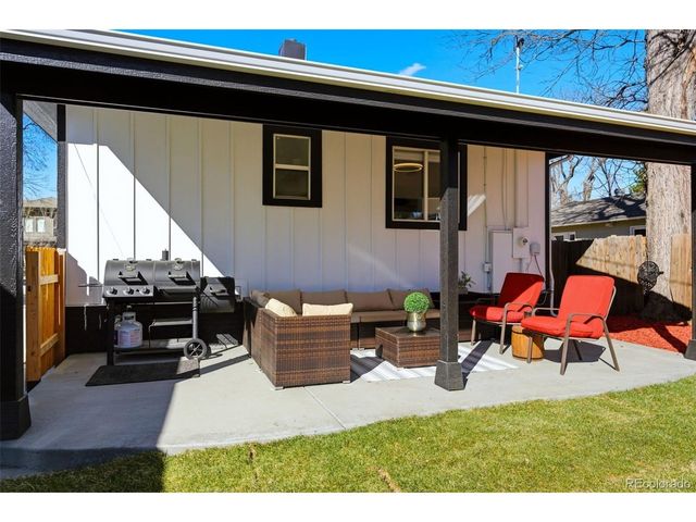 1960 S Franklin St, Denver, CO 80210