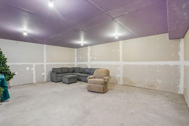 12055 Elm Street, Zimmerman, MN 55398