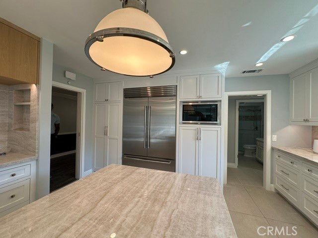 1635 Larkfield, Westlake Village, CA 91362