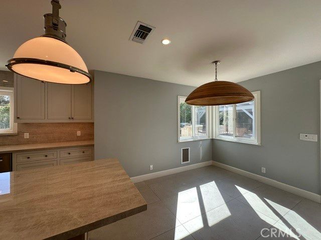 1635 Larkfield, Westlake Village, CA 91362