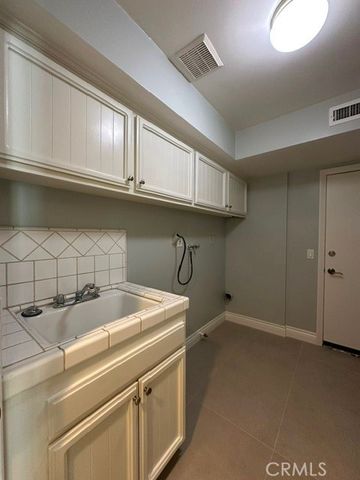 1635 Larkfield, Westlake Village, CA 91362