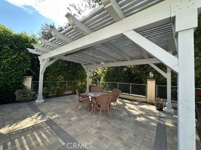 1635 Larkfield, Westlake Village, CA 91362